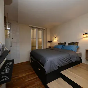 https://appartement-spa-privatif-grenoble-at-home-spa.hotels-rhonealpes.com